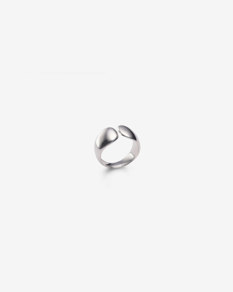 Gleam ring S