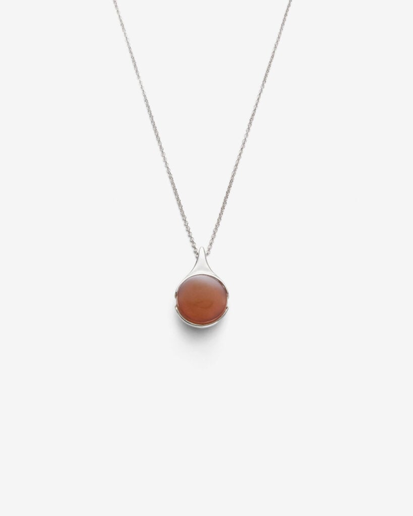 Lucent pendant S, <em>Smoky chalcedony</em>